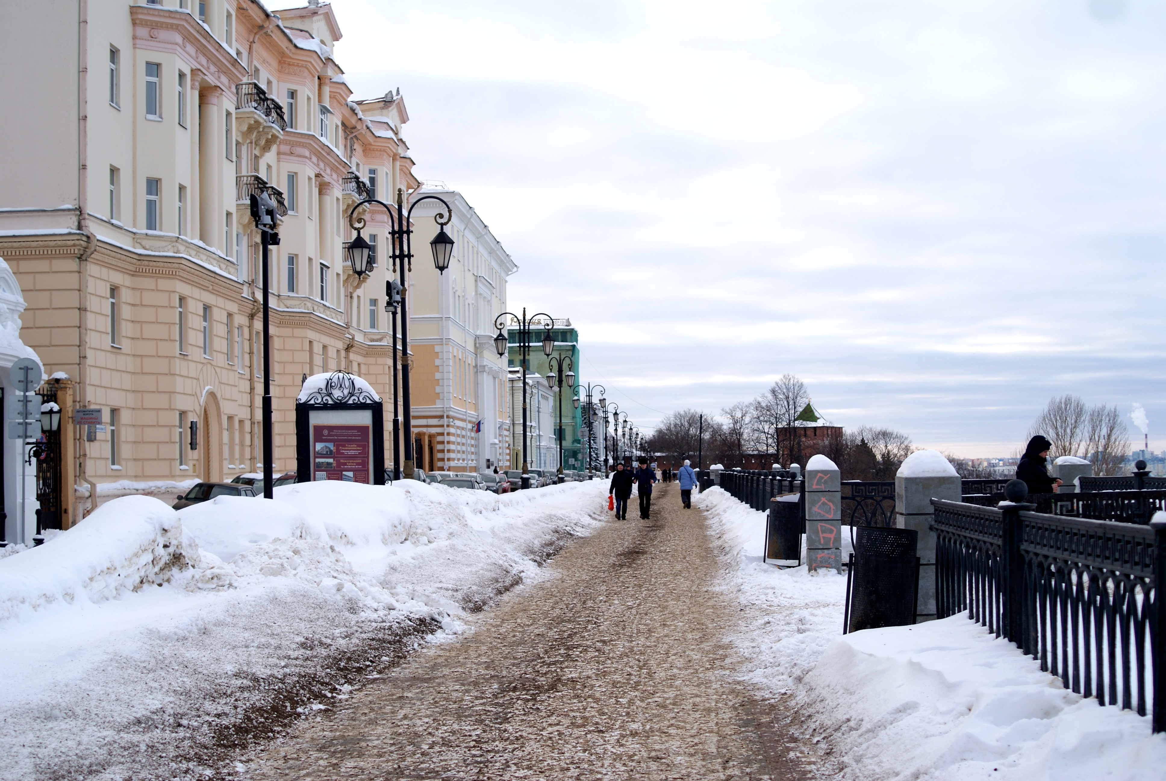 Верхневолжская набережная в нижнем новгороде